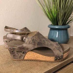 Size 7 Wedge Boutique by Corky - SO comfy and cute
